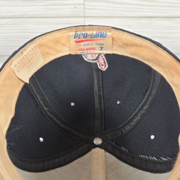 Vintage 90's Pro-Line Cleveland Indians Fitted Baseball Hat Size 7 Chief Wahoo - Picture 7 of 9